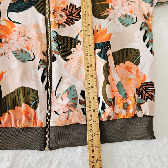 Stella & Dot Reversible Bomber Jacket Satin Olive Green Floral Zip Up Medium Fal - Picture 11 of 13